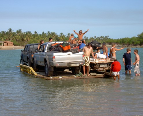 Flußüberfahrt auf der Kitesafari